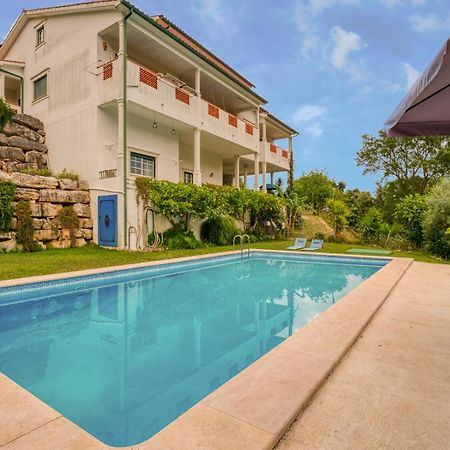 Abrigo Do Castelo - Pica-Pau Apartment Ourem Bagian luar foto